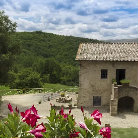 アパートホテル Tenuta Della Selva 3*